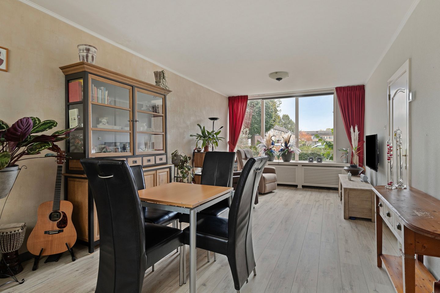 Photo 4 of Zeestraat 120