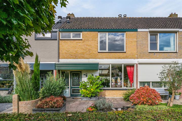 View photo 6 of Zeestraat 120