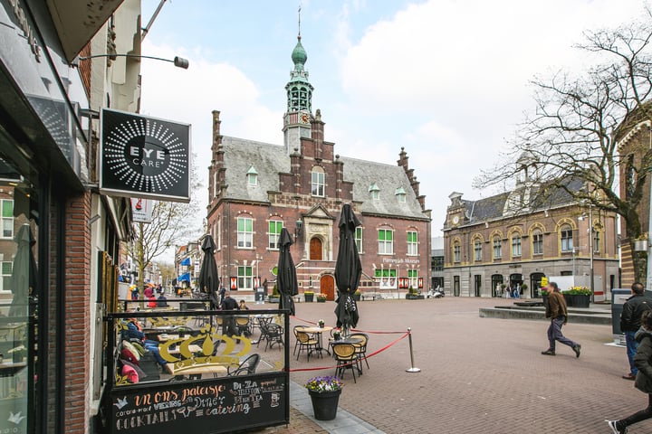 View photo 35 of Spuistraat 33