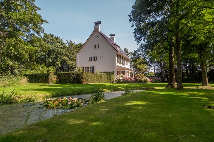 Bekijk foto van Rijnsburgerweg 5