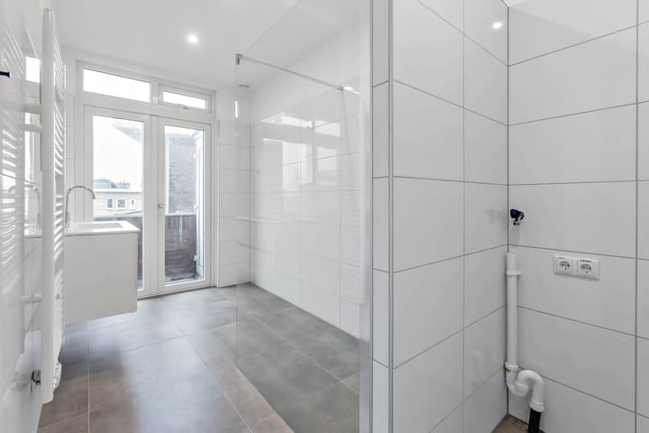 Foto 23 van Zeeruststraat 242