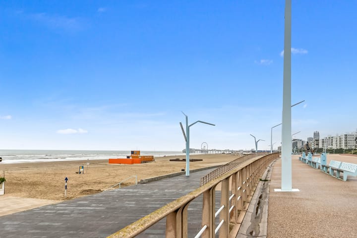 Foto 40 van Zeeruststraat 242