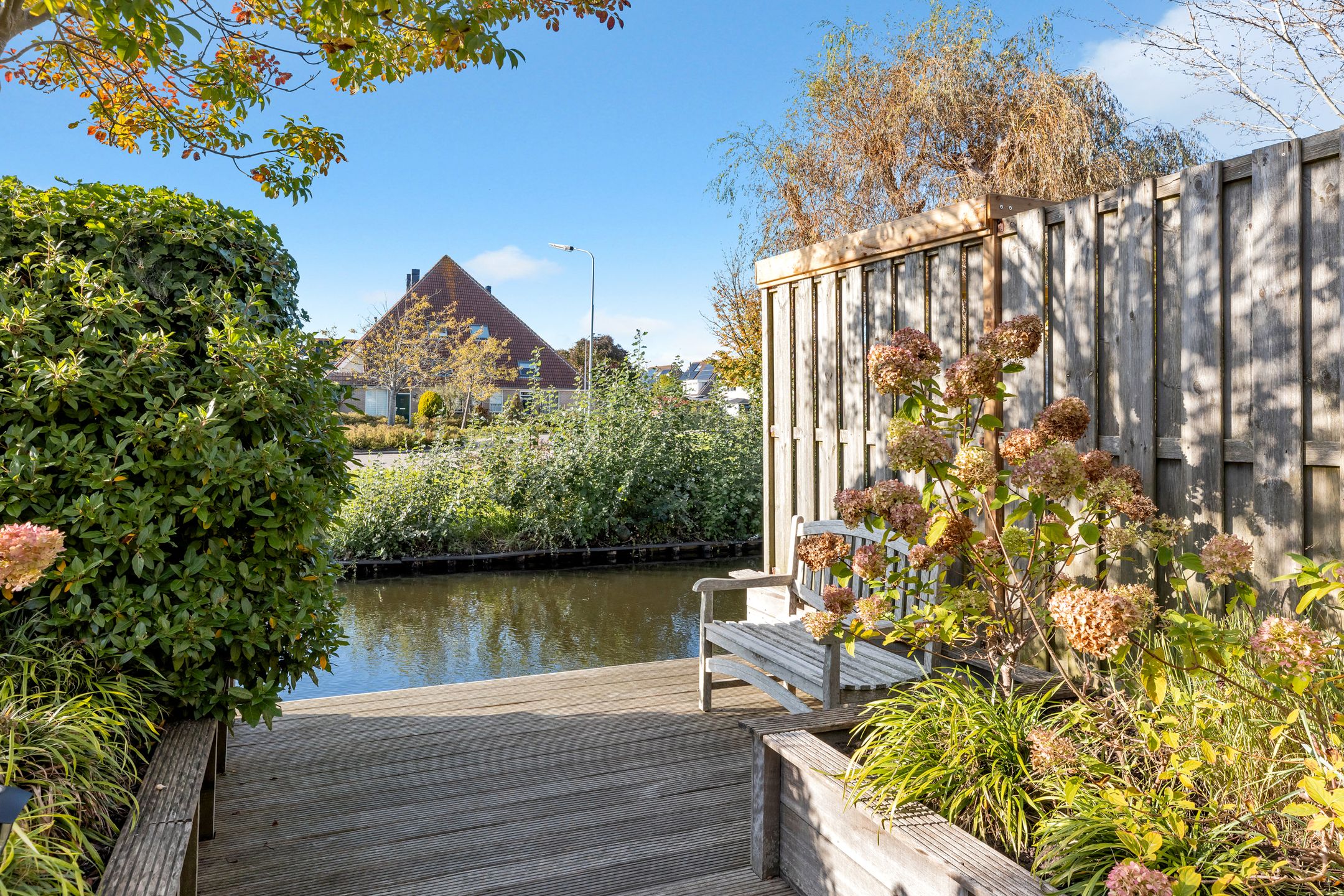 Foto 42 van Vrouw Steenlaan 47