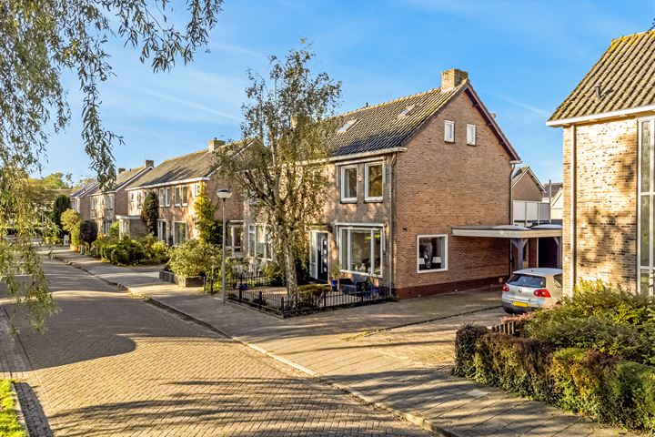 View photo 42 of Jan Kampstraat 2