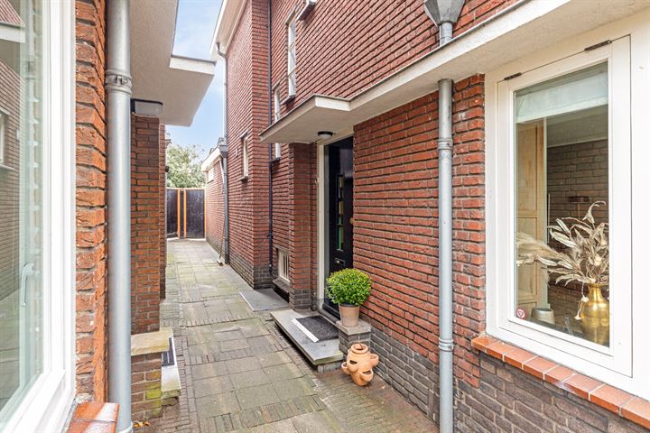 View photo 6 of Boddenkampsingel 100