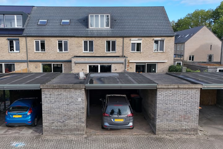 Foto 2 van Narcis 16