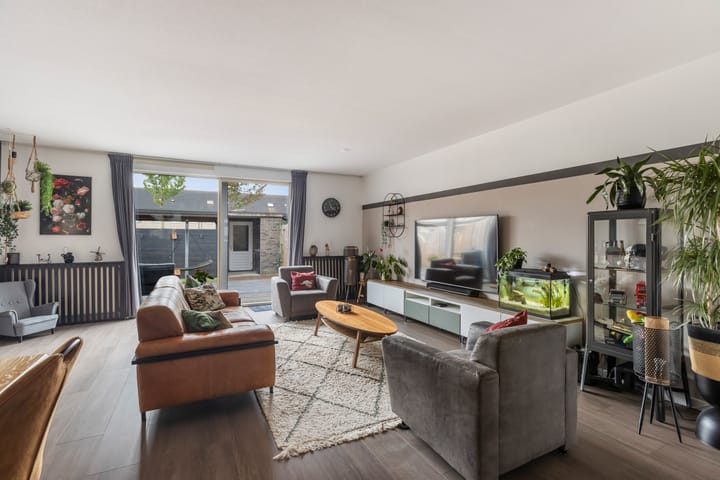 Foto 5 van Narcis 16