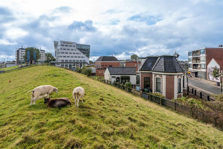 Bekijk foto 2 van Nieuweweg 2