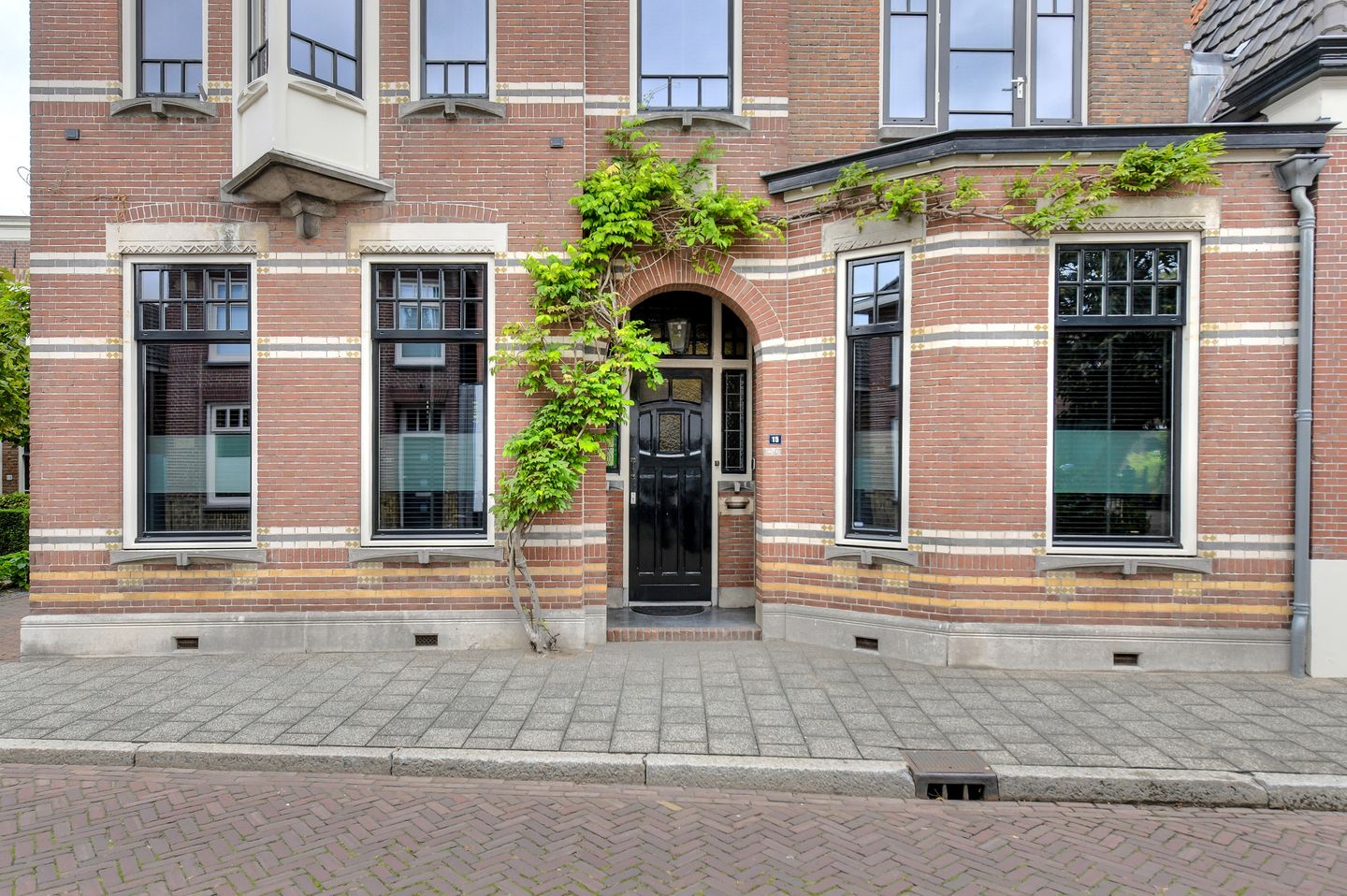 Foto 10 van Prins Hendrikstraat 15