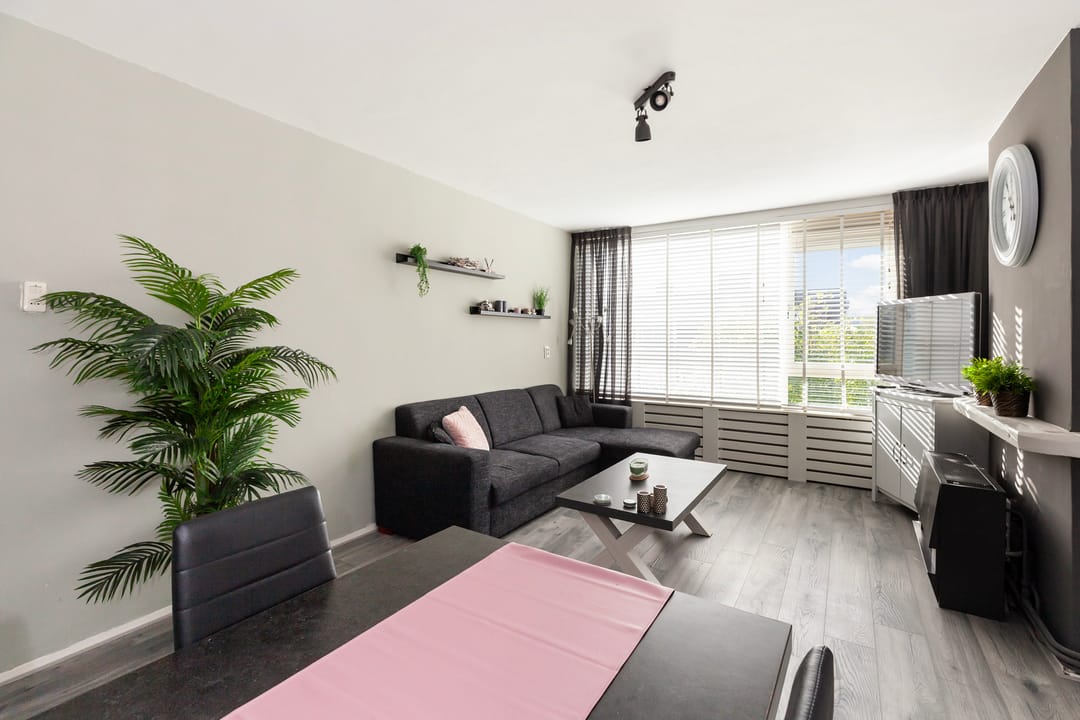 Photo 2 of Brandsmastraat 25