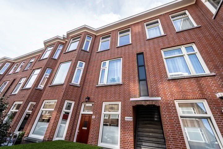 Foto 21 van Lunterenstraat 226