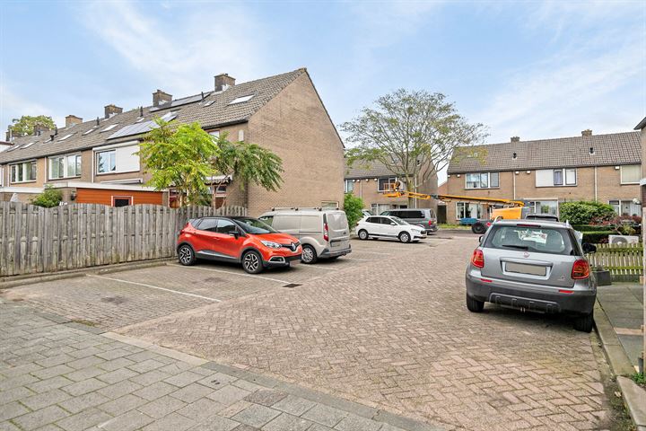 Bekijk foto 33 van Nassaustraat 127