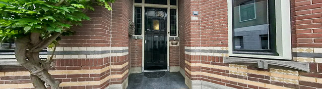 View 360° photo of Entree of Prins Hendrikstraat 15