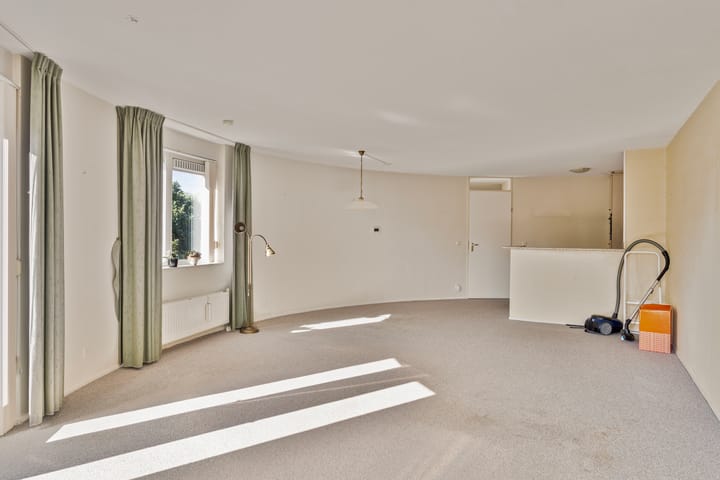 Foto 9 van Burgemeester van Tuyllpl 4