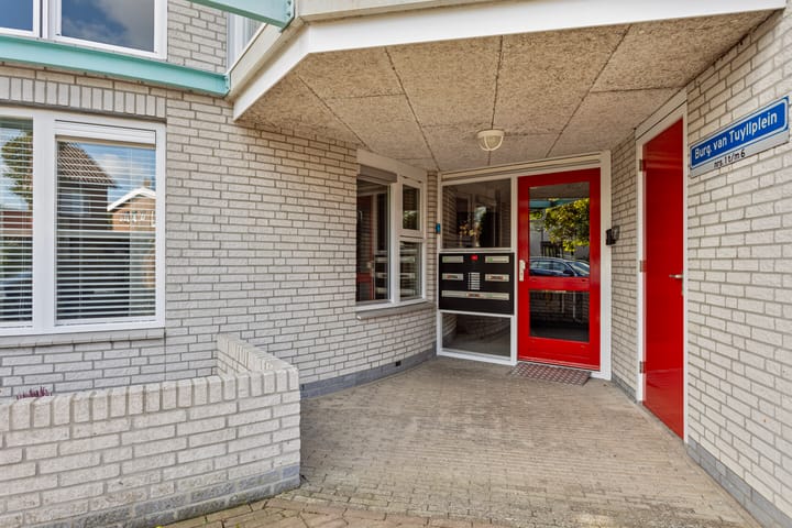 Foto 24 van Burgemeester van Tuyllpl 4