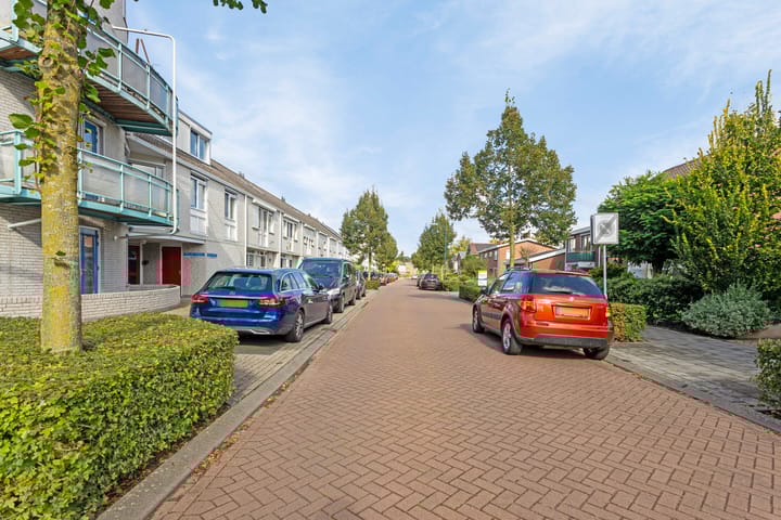 Foto 28 van Burgemeester van Tuyllpl 4