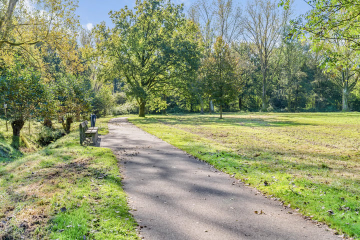 View photo 23 of Zangvogelweg 85