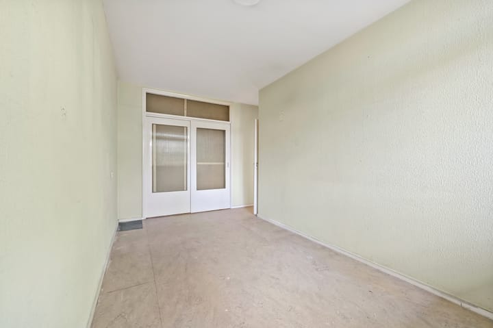 Photo 10 of Prins Hendrikplein 25