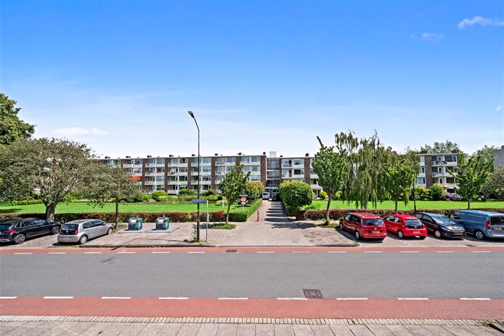 View photo 26 of Prins Hendrikplein 25