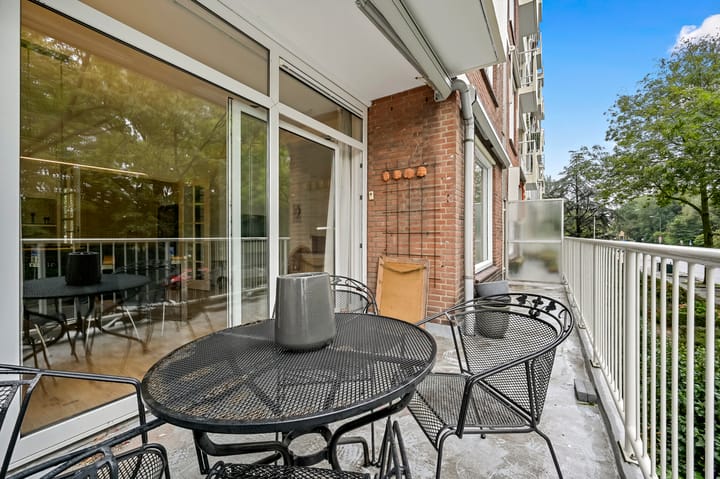 Foto 11 van Daal en Bergselaan 10