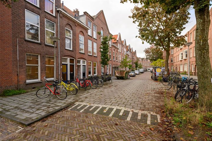 Bekijk foto 2 van Cornelis Trompstraat 72