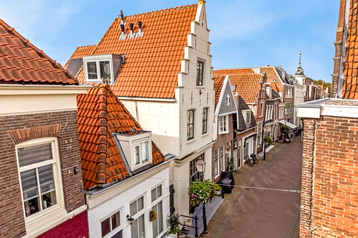 Bekijk foto 1 van Kruisstraat 7