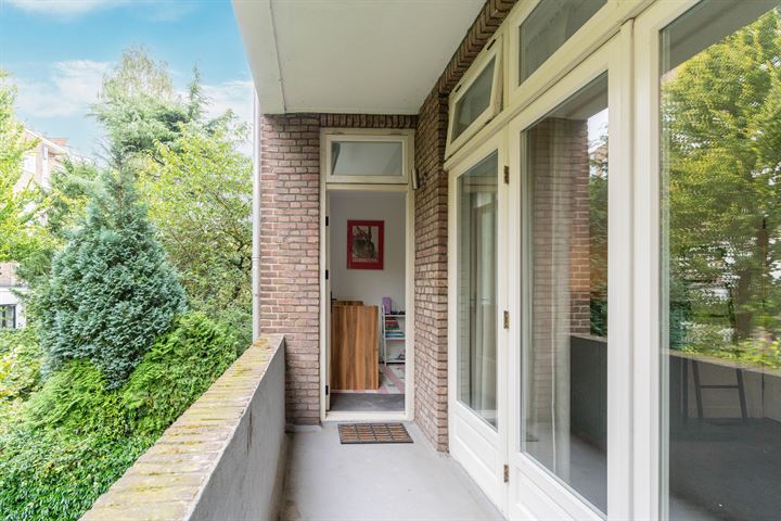 View photo 29 of Titiaanstraat 36-H