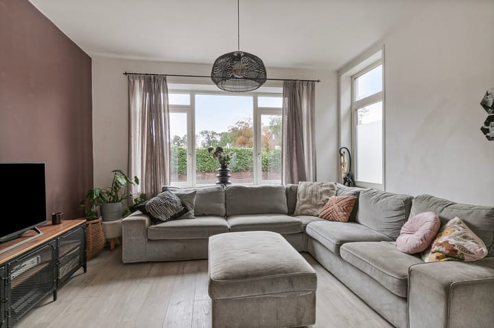 Photo 9 of Watertorenstraat 12