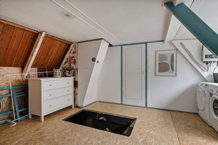 Photo 22 of Watertorenstraat 12