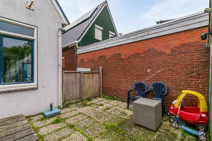 Photo 28 of Watertorenstraat 12