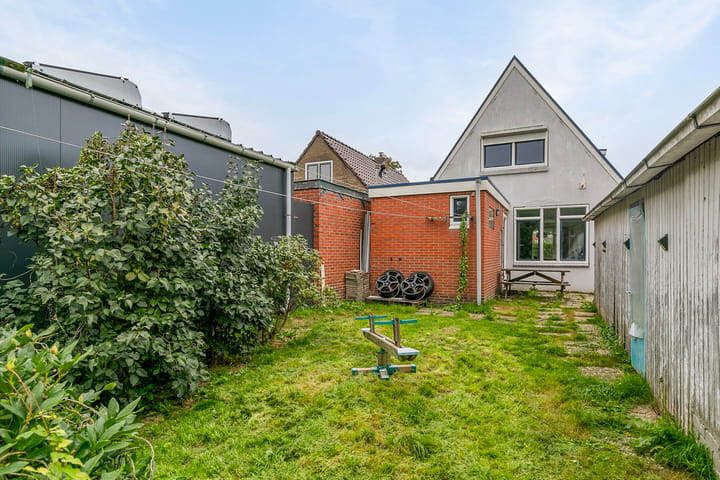 Photo 30 of Watertorenstraat 12