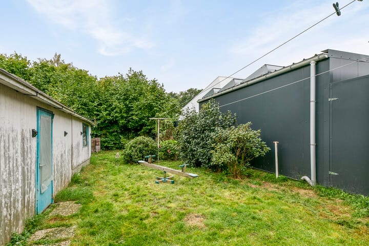 Photo 32 of Watertorenstraat 12