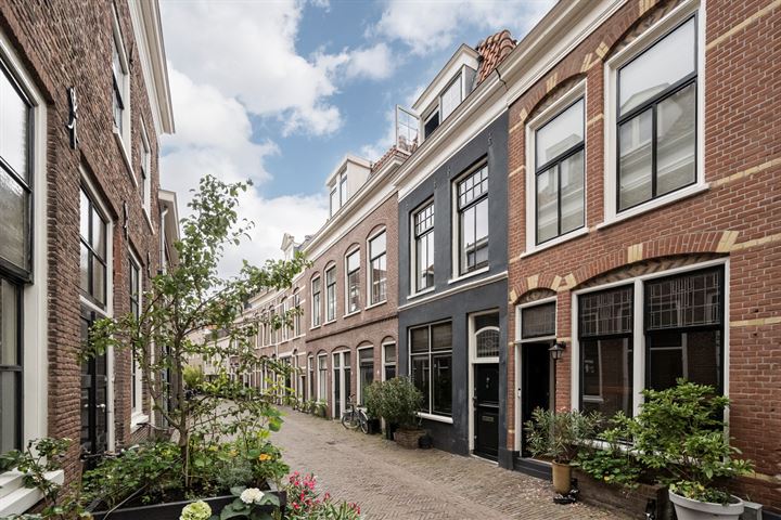 View photo 1 of Zoetestraat 34