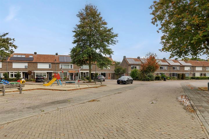 Bekijk foto 43 van Lavendelstraat 49