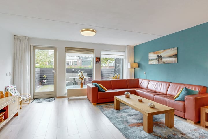 Photo 11 of Schubertlaan 807