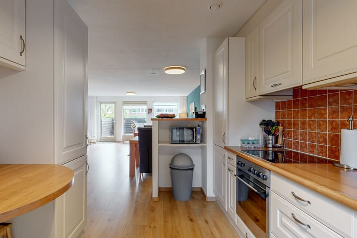 Photo 19 of Schubertlaan 807