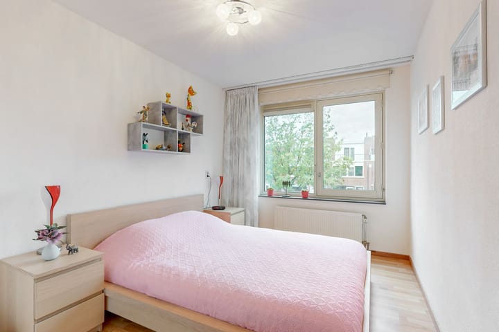 Photo 23 of Schubertlaan 807