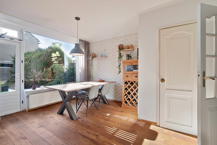 Foto 13 van Henri Dunantsingel 82