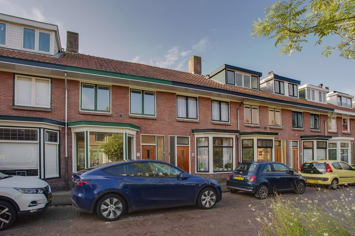 Bekijk foto 1 van Stieltjesstraat 51