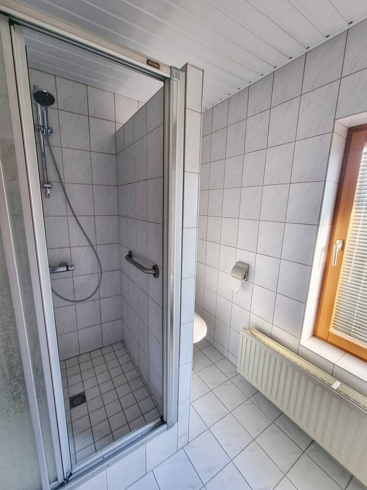 Photo 18 of Persoonstraat 42