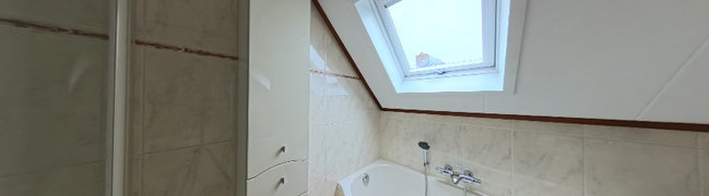 Bekijk 360° foto van Badkamer van Frambozenlaan 93