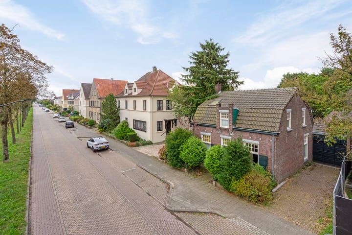 Foto 2 van Houtse Parallelweg 112