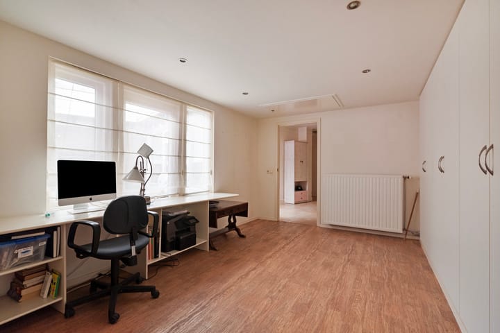 Foto 18 van Houtse Parallelweg 112