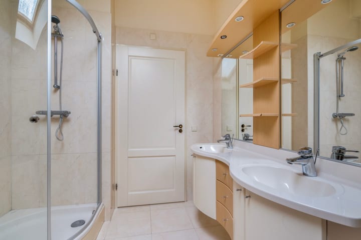 Foto 27 van Houtse Parallelweg 112