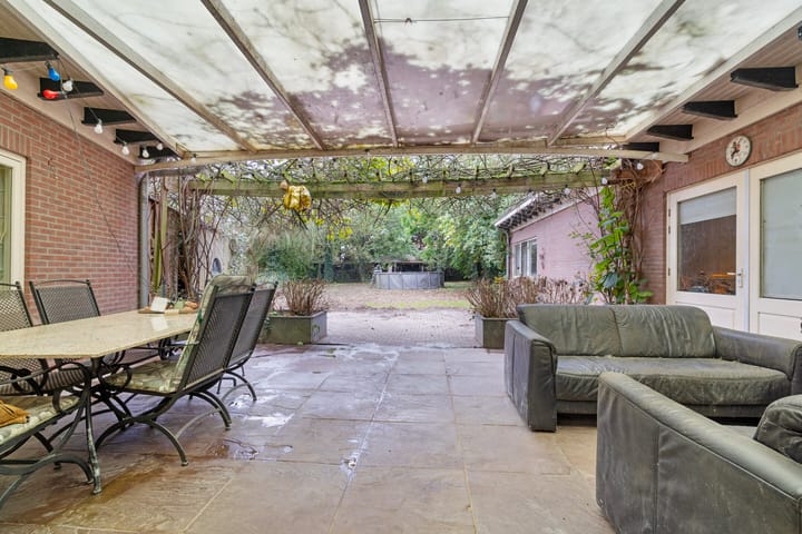 Foto 28 van Houtse Parallelweg 112