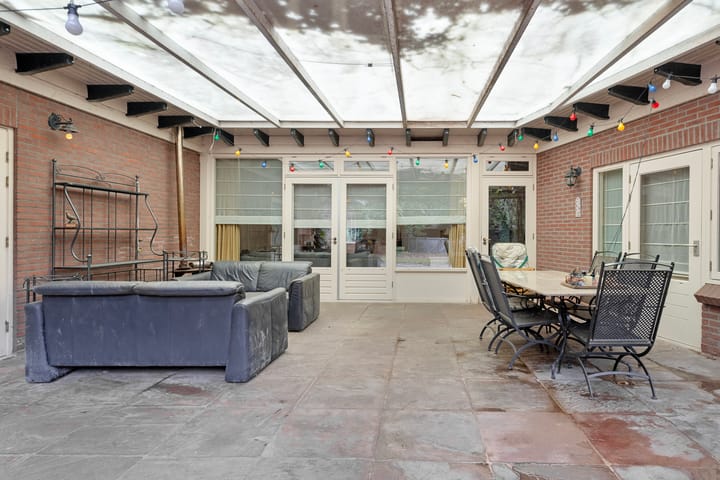 Foto 34 van Houtse Parallelweg 112