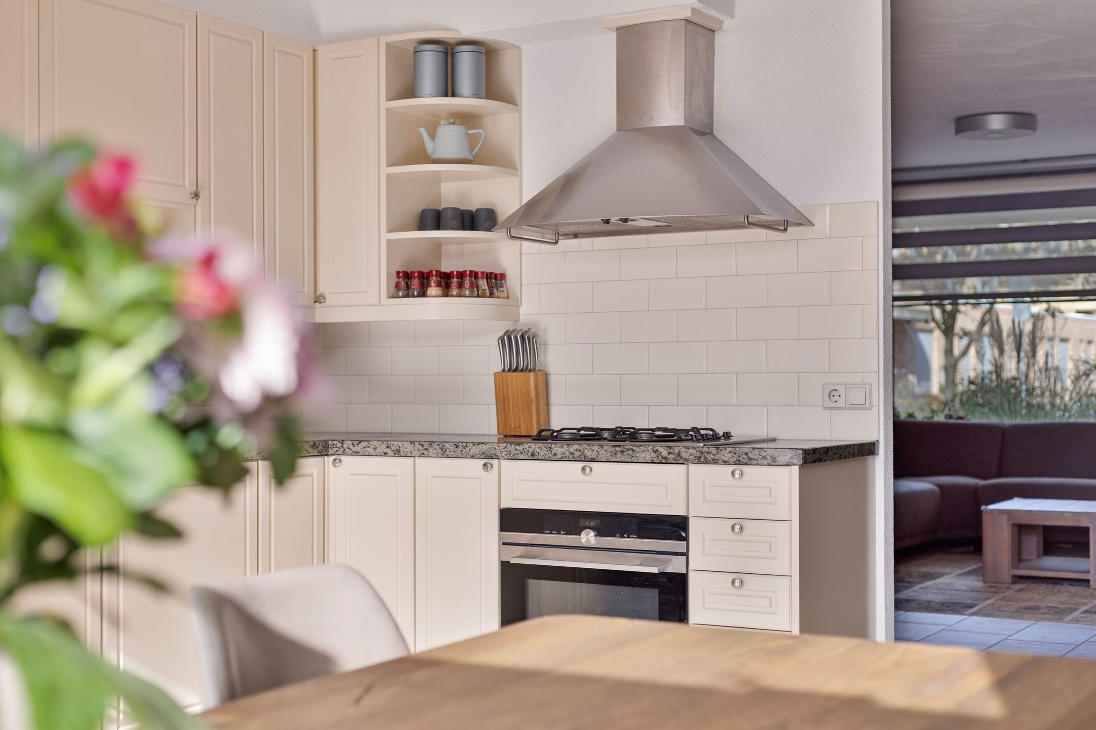 Photo 12 of Carneoolstraat 54