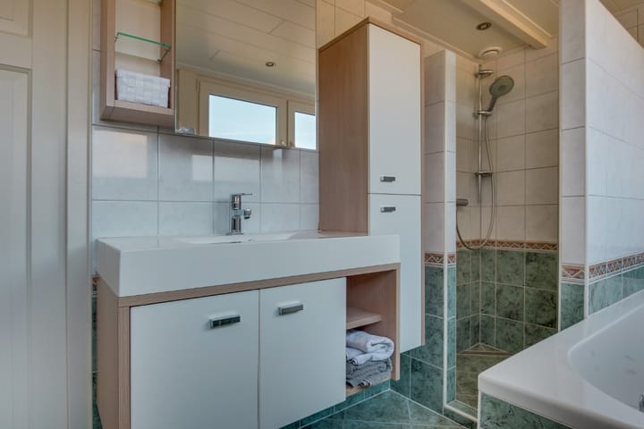 Foto 40 van Stationsweg 24-A