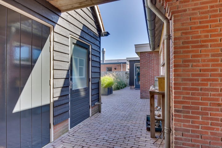 Foto 49 van Stationsweg 24-A