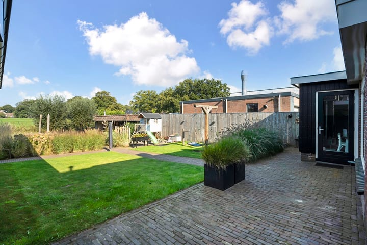 Foto 53 van Stationsweg 24-A